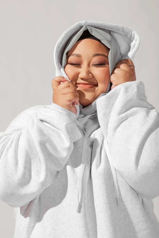 Long Cloud Hoodie - Light Heather Grey - Image 9