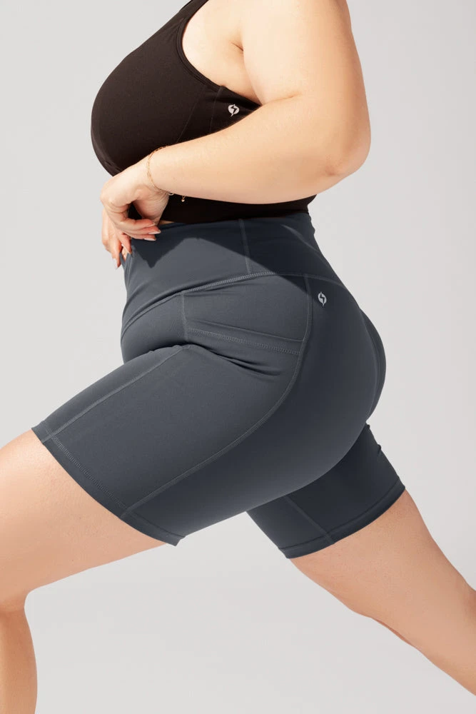 Crisscross Hourglass® Biker Short With Pockets (Pet Hair Resistant) - Smoky Grey - Image 4