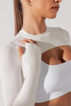 Relevé Ribbed Shrug - Sugar